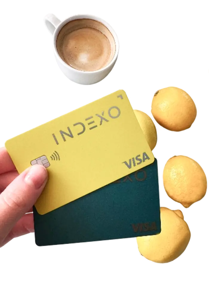 Divas INDEXO Banka Visa kartes – dzeltena un tumši zaļa